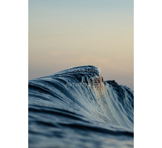 Surfing Photo- "Wave" by Gorka Ezkurdia