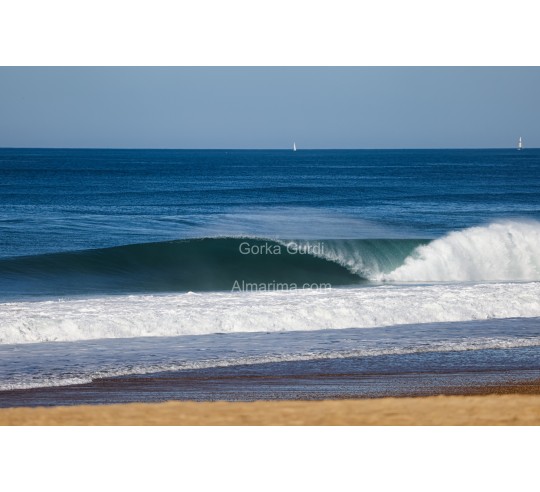 Foto de Surf - "Orillera" de Gorka...